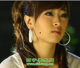 青年演员刘佳个人资料,青春绽放，演艺新星闪耀荧屏